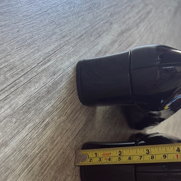 Calvin Klein Black HIGH GLOSS Heels with square toe, 2.5" block heel NWT - Picture 7 of 8